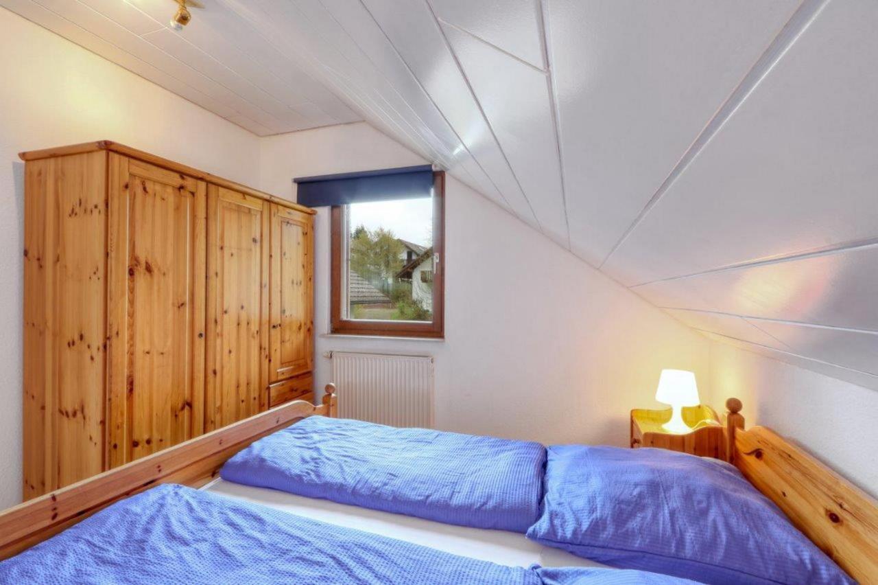 Seepark Kirchheim Ferienhaus Bei Zeta Mit Sauna Exterior photo